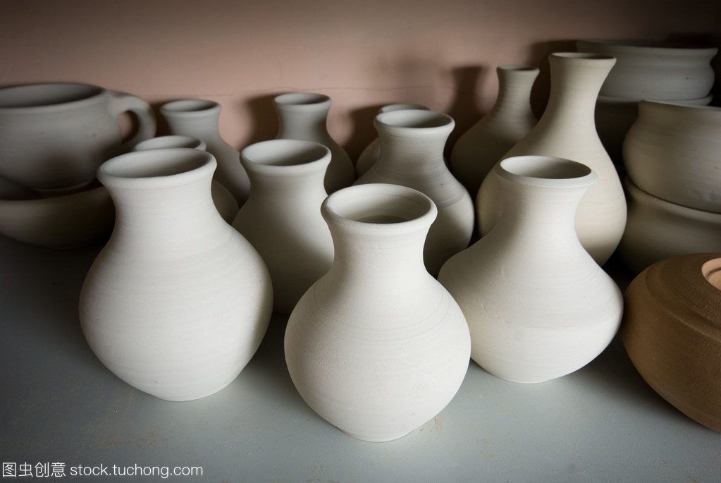 粘土陶陶瓷 傳統(tǒng)工藝與現(xiàn)代應(yīng)用的完美結(jié)合